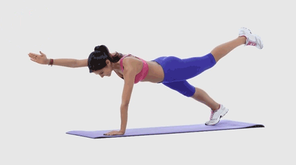 Summer’s here and the heat is on to tighten up your tummy for the pool or beach. If you want your belly to be bikini-ready fast you need exercises that engage all your abdominal muscles. This killer tummy-cinching routine works magic on muffin tops and that soft belly pooch and will leave your tummy tight and toned in two weeks!
